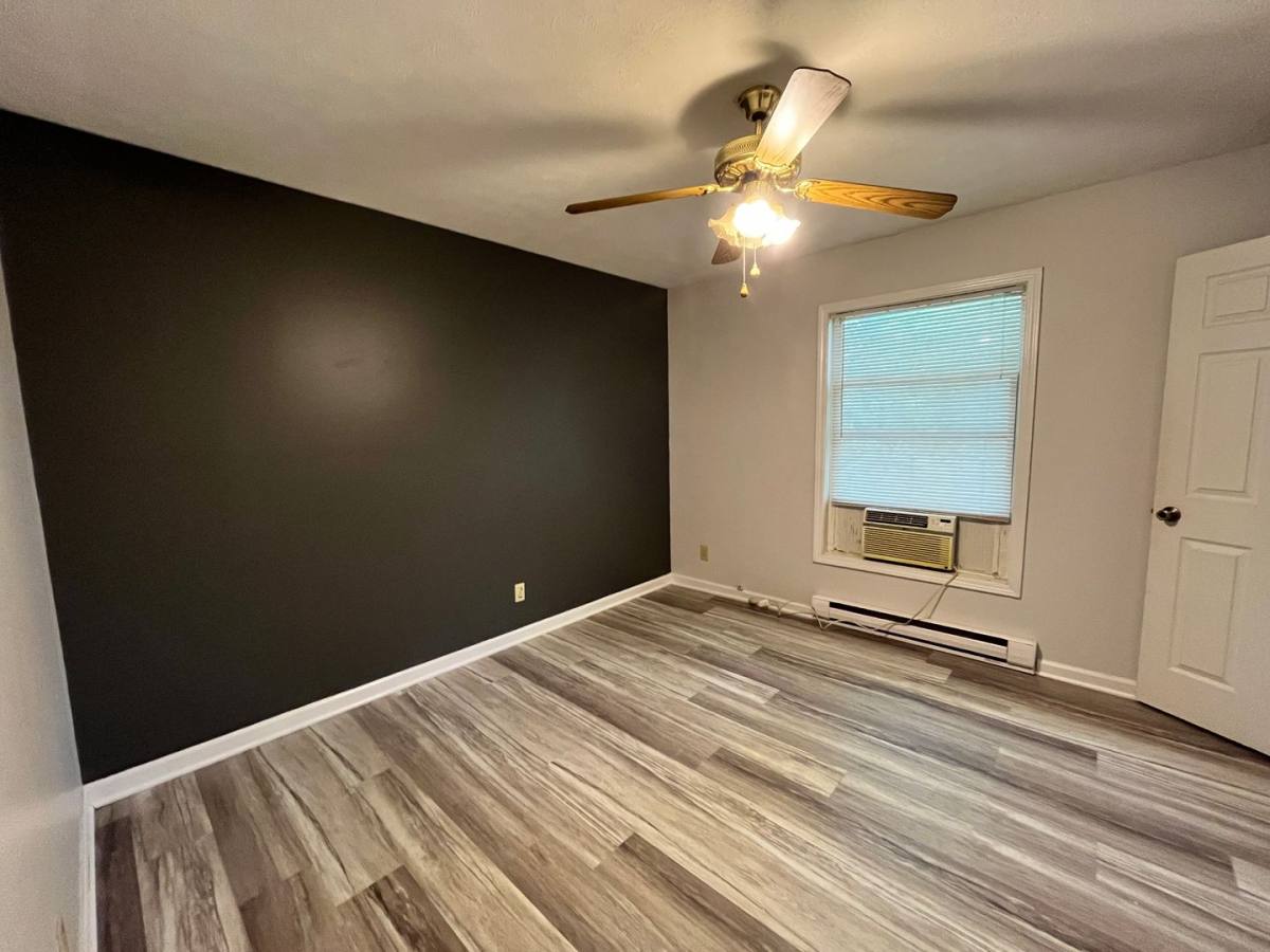 Apartment for rent at 210 S Walnut St, Atlanta, IN 46031