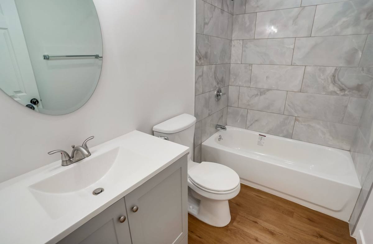 Apartment for rent at 14227 Gilmore St, Van Nuys, CA 91401