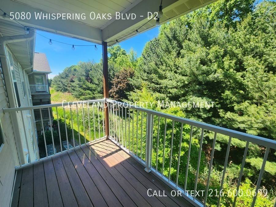 Condo for rent at 5080 Whispering Oaks Blvd #D2, Cleveland, OH 44134