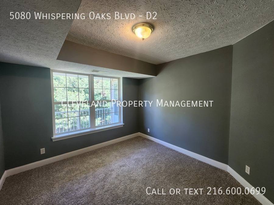 Condo for rent at 5080 Whispering Oaks Blvd #D2, Cleveland, OH 44134