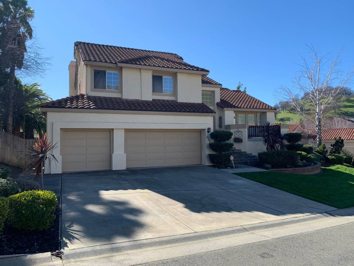 Apartment for rent at 3245 Formby Lane, Fairfield, CA 94534