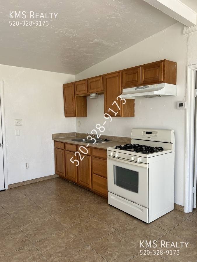 Apartment for rent at 2943 N Alvernon #1, Tucson, AZ 85716