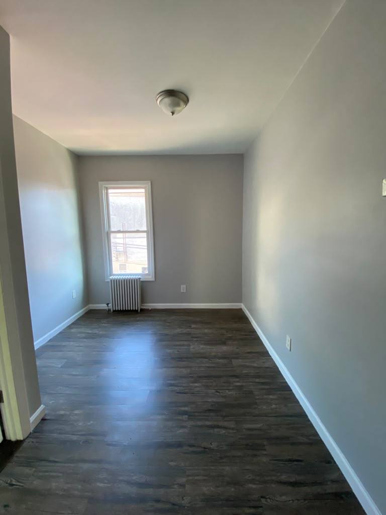 Apartment for rent at 12 Beech St #3, Yonkers, NY 10701
