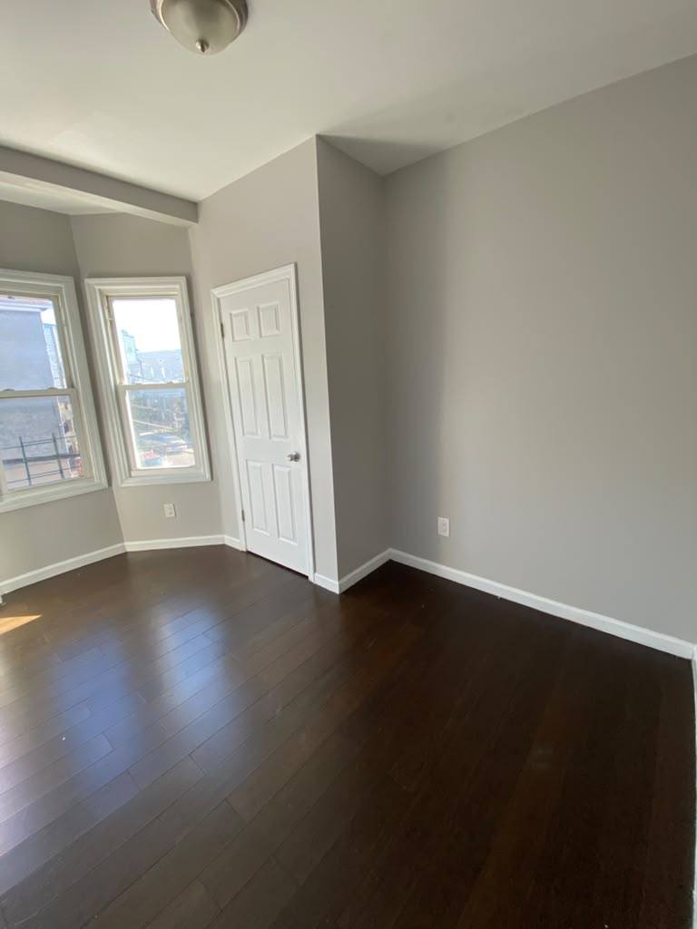 Apartment for rent at 12 Beech St #3, Yonkers, NY 10701