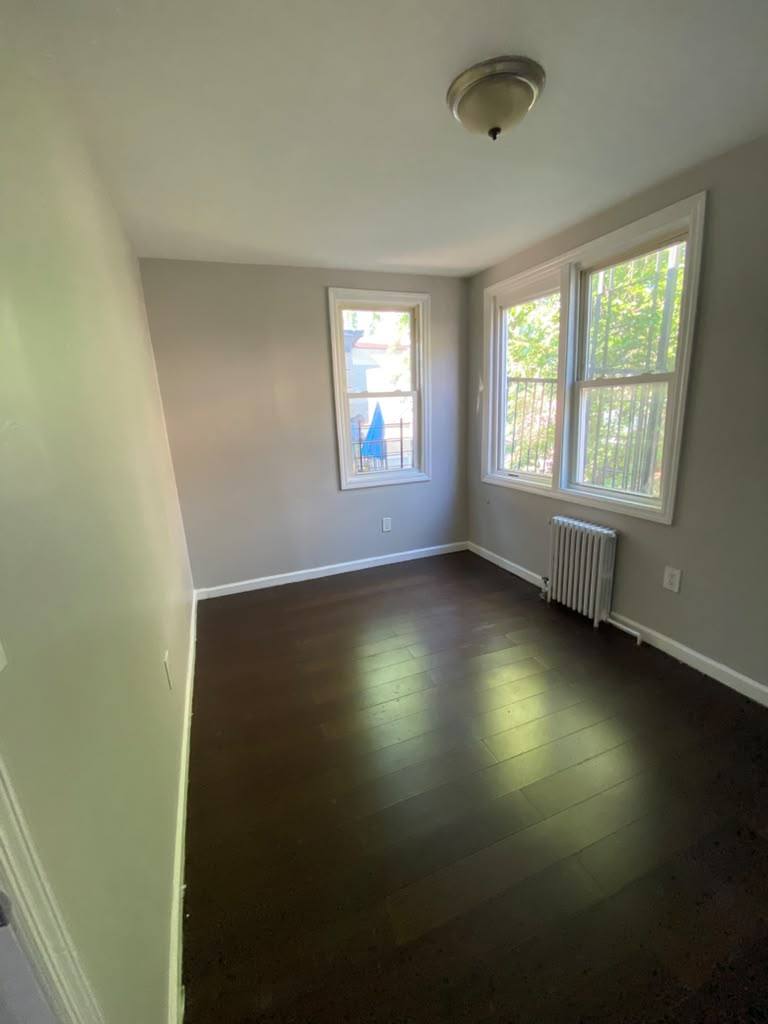 Apartment for rent at 12 Beech St #3, Yonkers, NY 10701