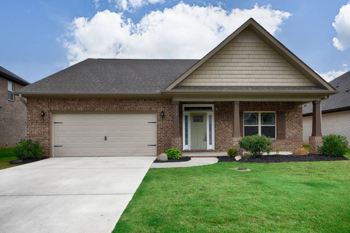 House for rent at 171 Kingswood Dr, Huntsville, AL 35806