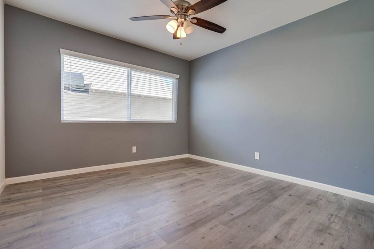 Apartment for rent at 822 N Inglewood Ave #12, Inglewood, CA 90302