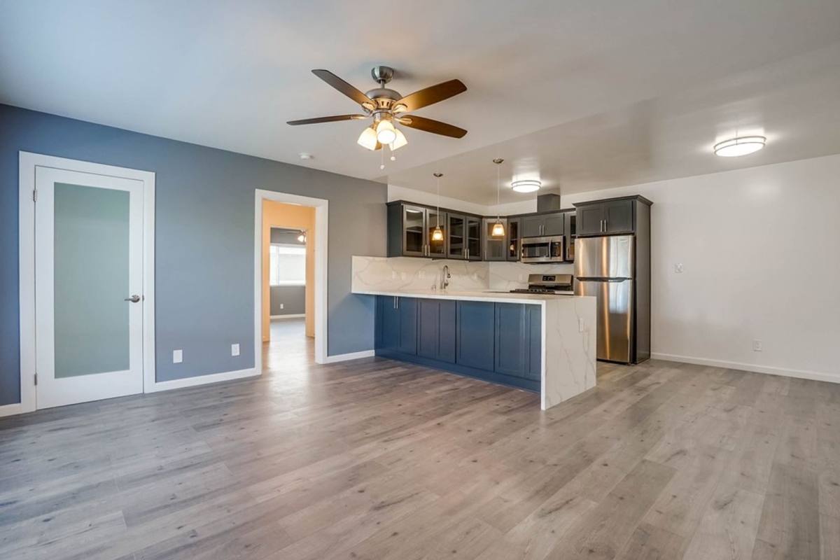 Apartment for rent at 822 N Inglewood Ave #12, Inglewood, CA 90302