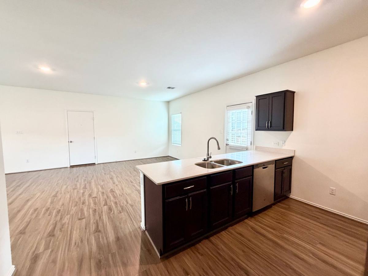House for rent at 873 Circle Way, Jarrell, TX 76537