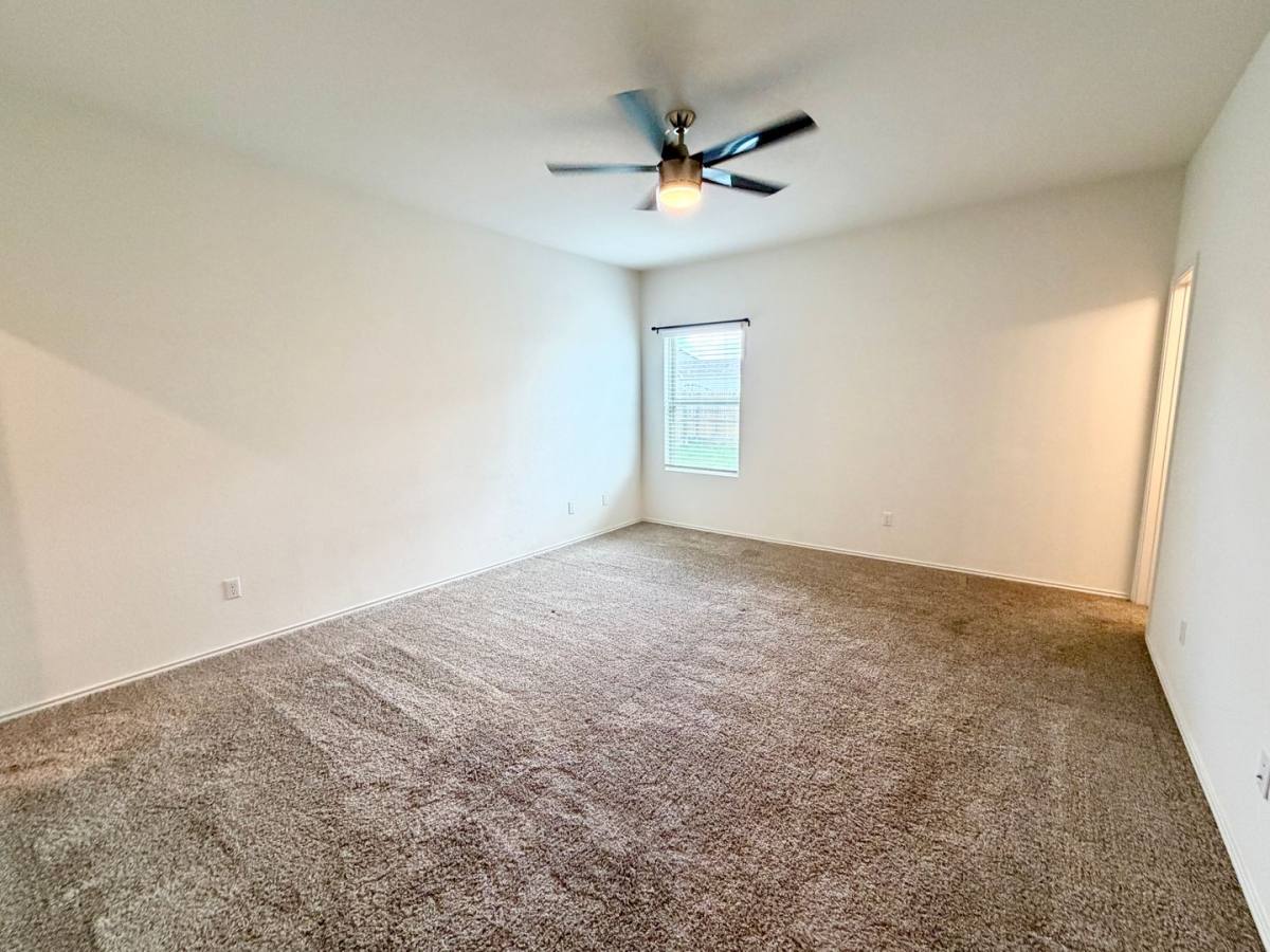 House for rent at 873 Circle Way, Jarrell, TX 76537
