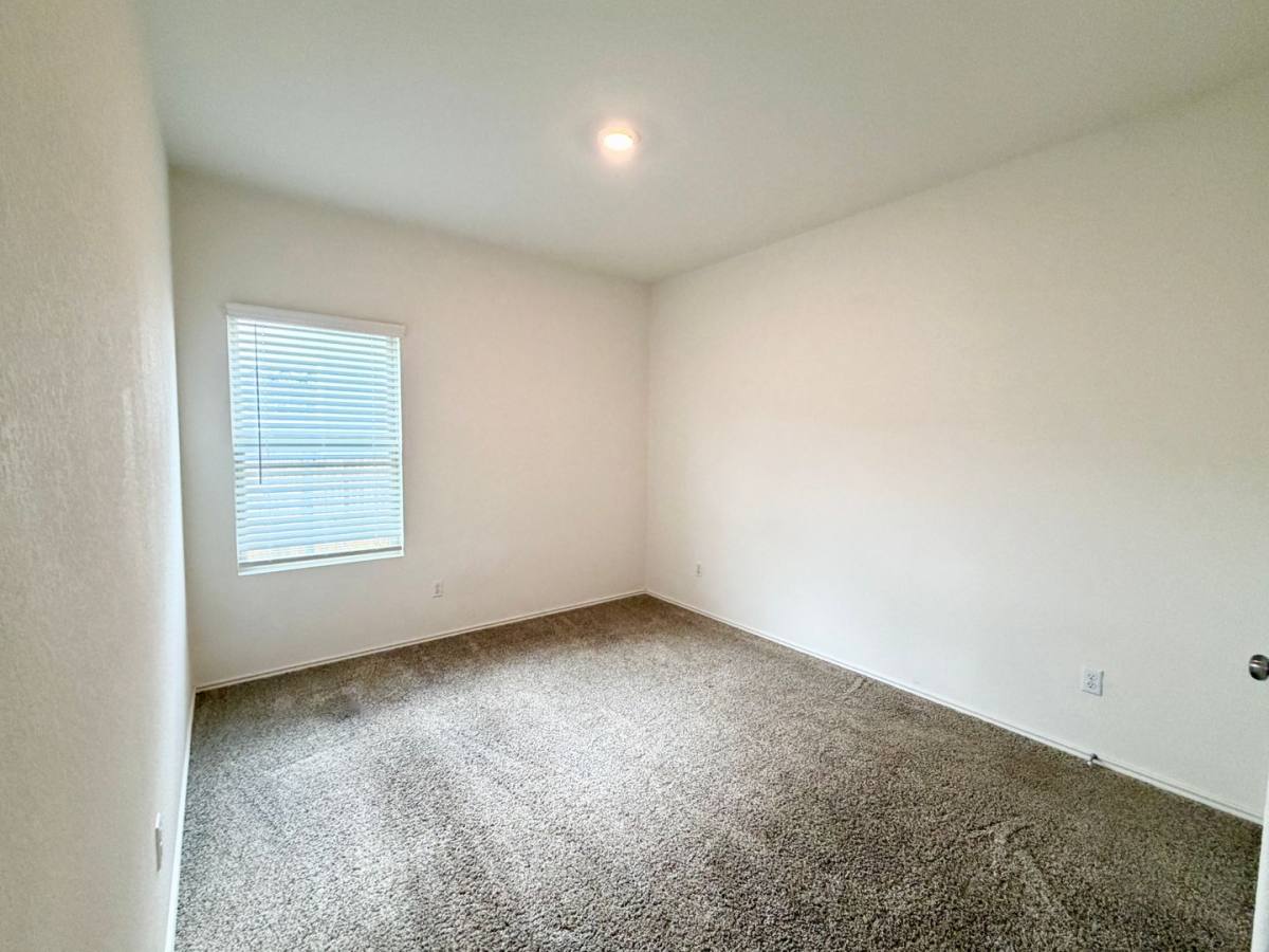 House for rent at 873 Circle Way, Jarrell, TX 76537