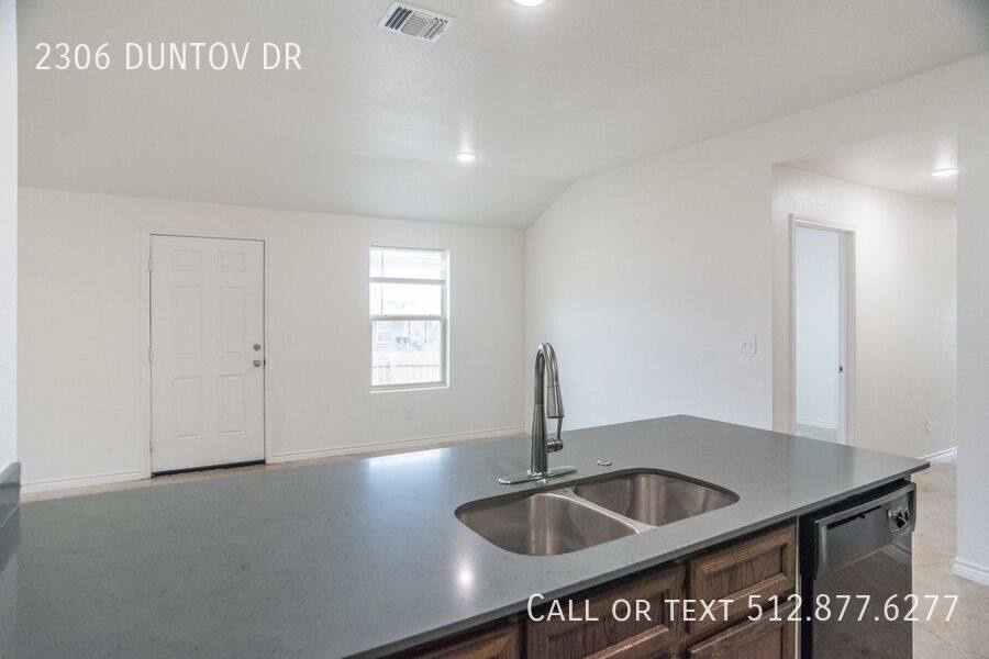 Apartment for rent at 2306 Duntov Dr, Temple, TX 76504