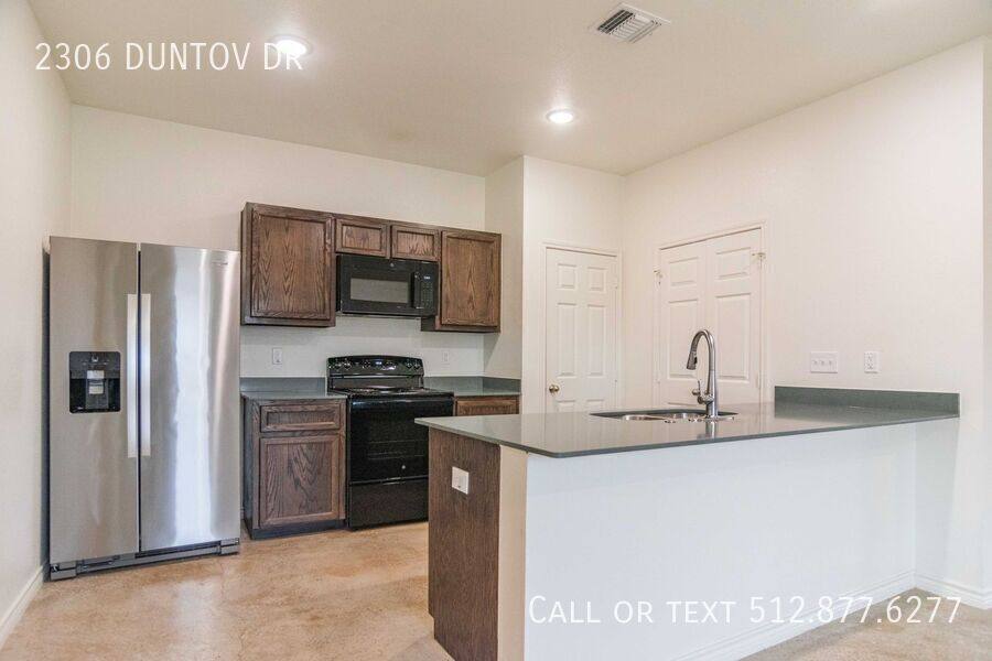 Apartment for rent at 2306 Duntov Dr, Temple, TX 76504