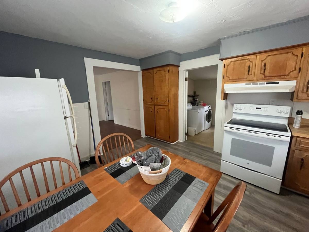 House for rent at 255 NE Peachtree St, Lee, FL 32059