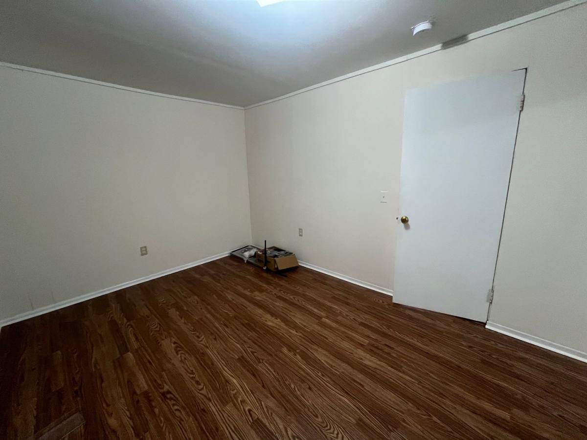 House for rent at 255 NE Peachtree St, Lee, FL 32059
