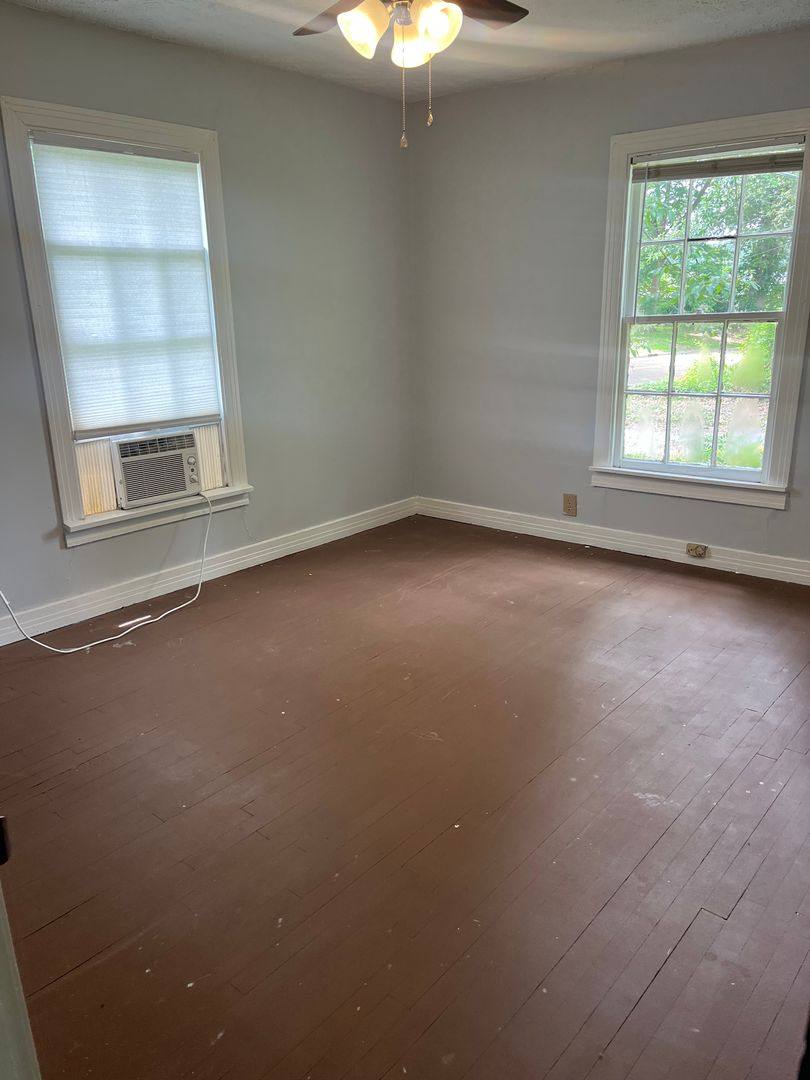 House for rent at 726 Whitfield St, Starkville, MS 39759