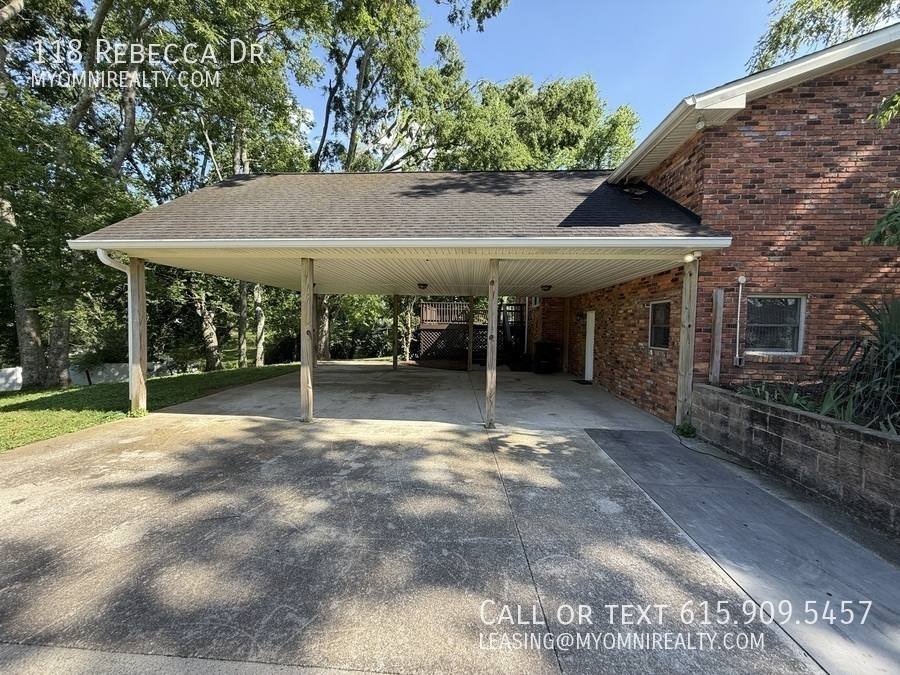 House for rent at 118 Rebecca Dr, Hendersonville, TN 37075
