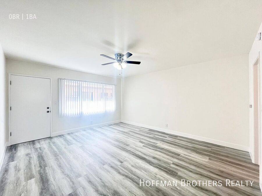 Apartment for rent at 251 Loma Dr #14, Los Angeles, CA 90026