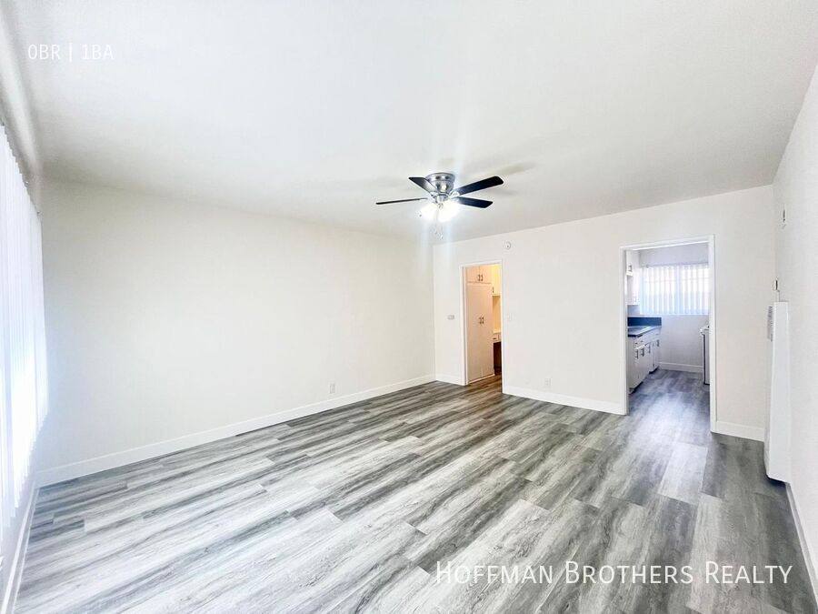 Apartment for rent at 251 Loma Dr #14, Los Angeles, CA 90026