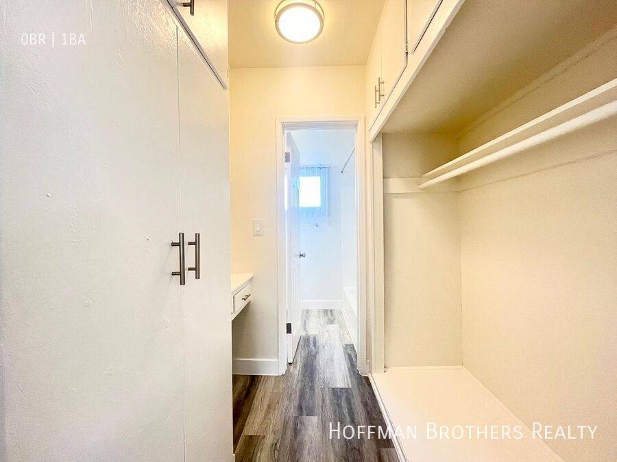 Apartment for rent at 251 Loma Dr #14, Los Angeles, CA 90026