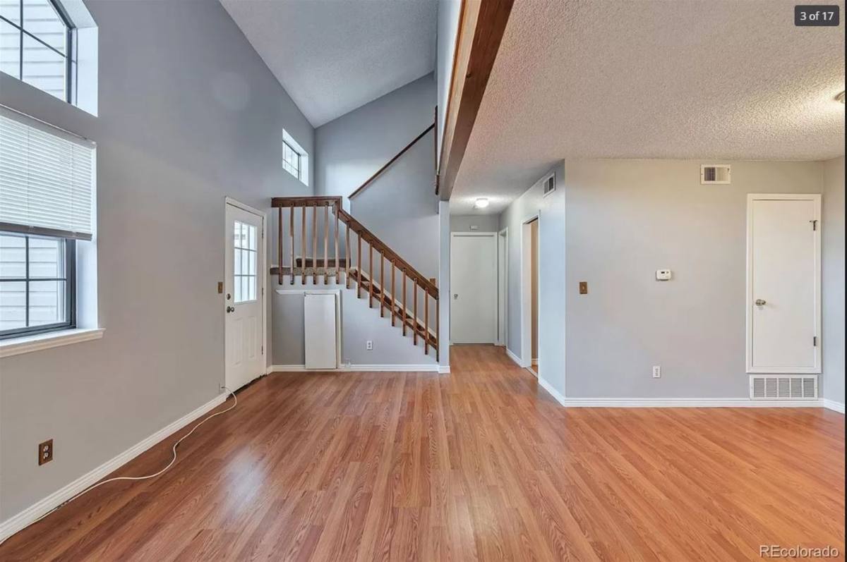 Apartment for rent at 942 S Walden St, Aurora, CO 80017
