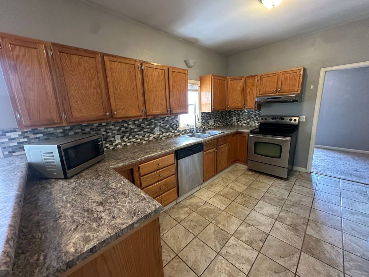 House for rent at 4415 Umatilla St, Denver, CO 80211