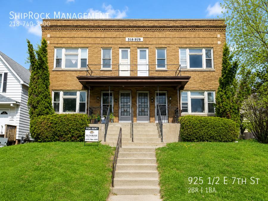 Apartment for rent at 925 1 2 E 7th St, Duluth, MN 55805