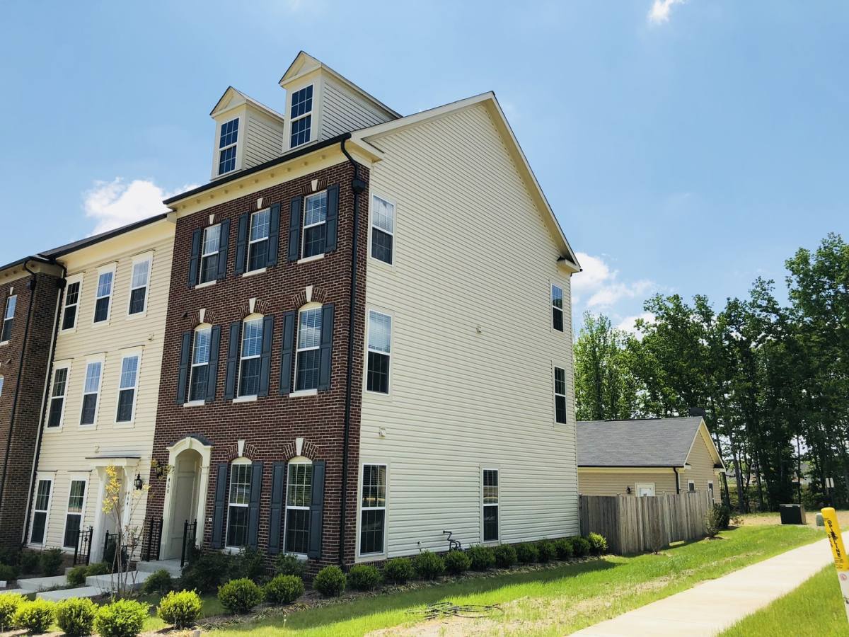 Townhouse for rent at 460 Coneflower Lane, Stafford, VA 22554