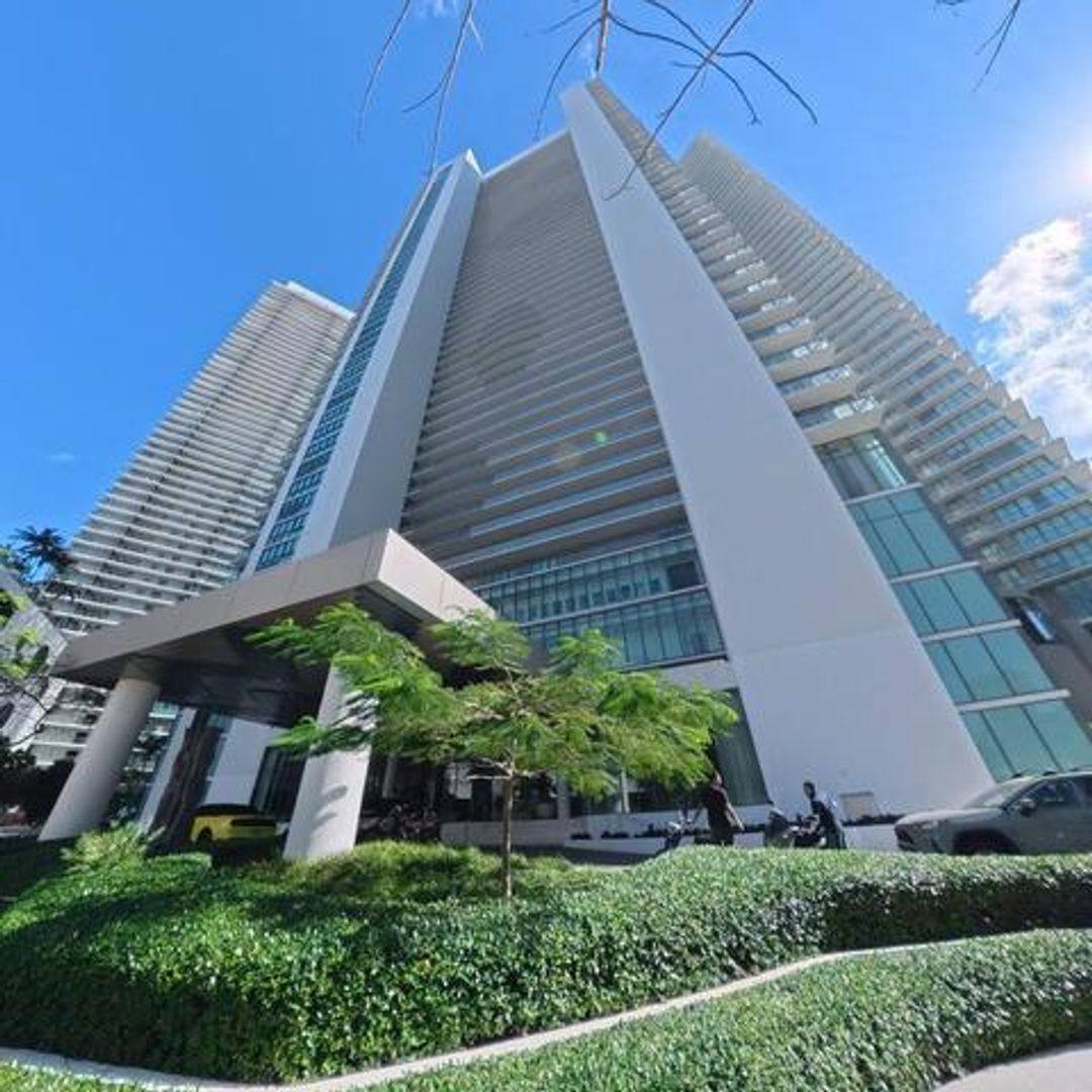 House for rent at 650 NE 32nd St, Miami, FL 33137