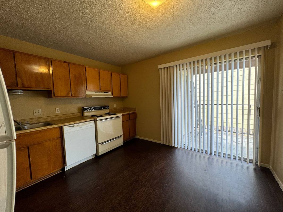 Apartment for rent at 1902 Cedarhill Dr, Killeen, TX 76543