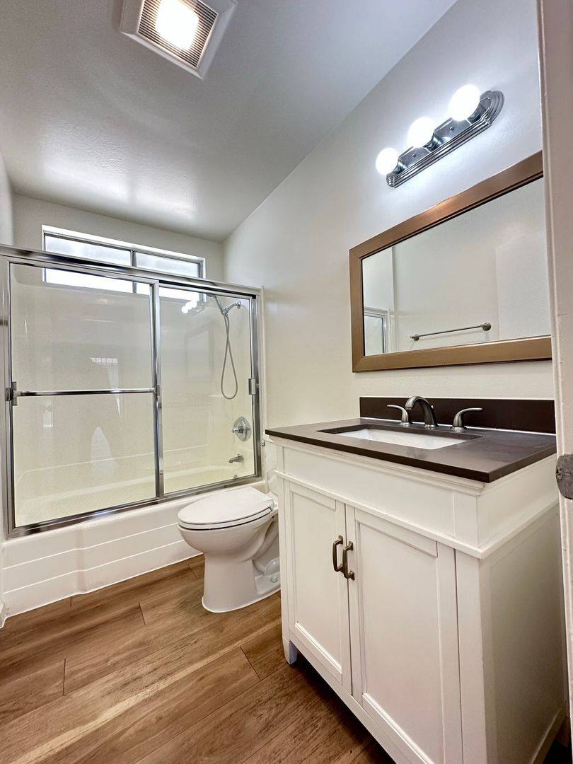 Apartment for rent at 3591 Howard Ave, Los Alamitos, CA 90720