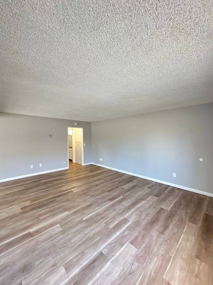 Apartment for rent at 3591 Howard Ave, Los Alamitos, CA 90720