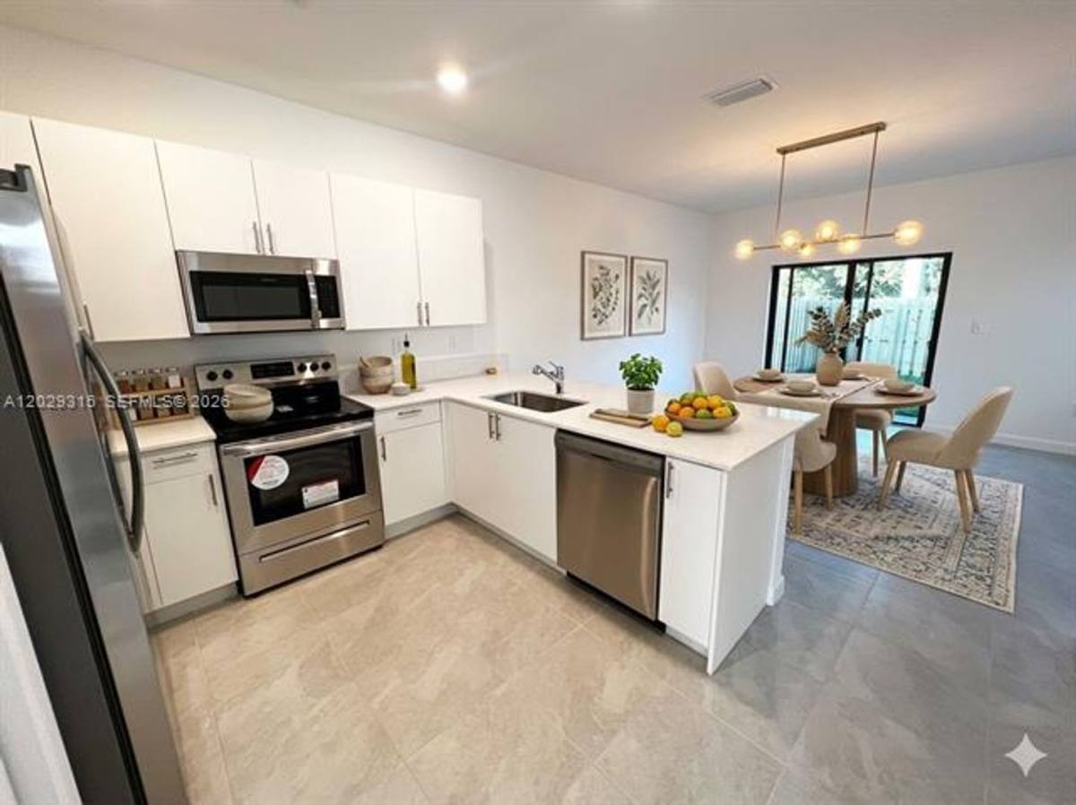Townhouse for rent at 24600 SW 119th Place, Homestead, FL 33032