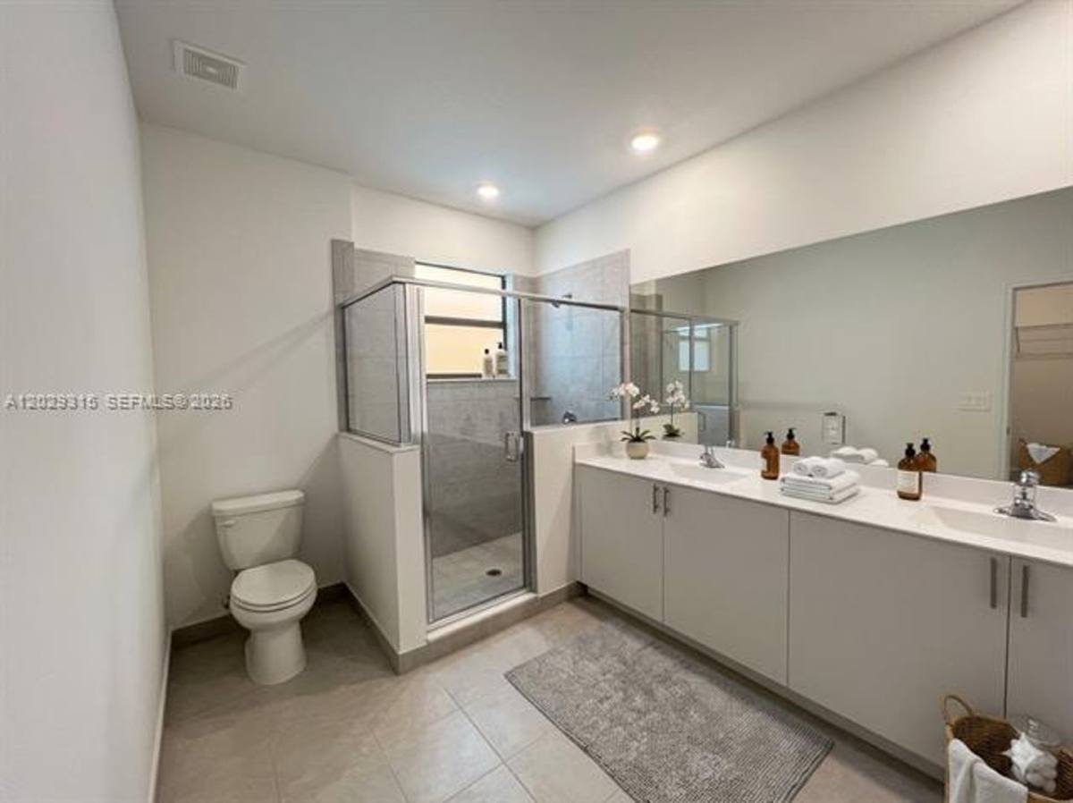 Townhouse for rent at 24600 SW 119th Place, Homestead, FL 33032
