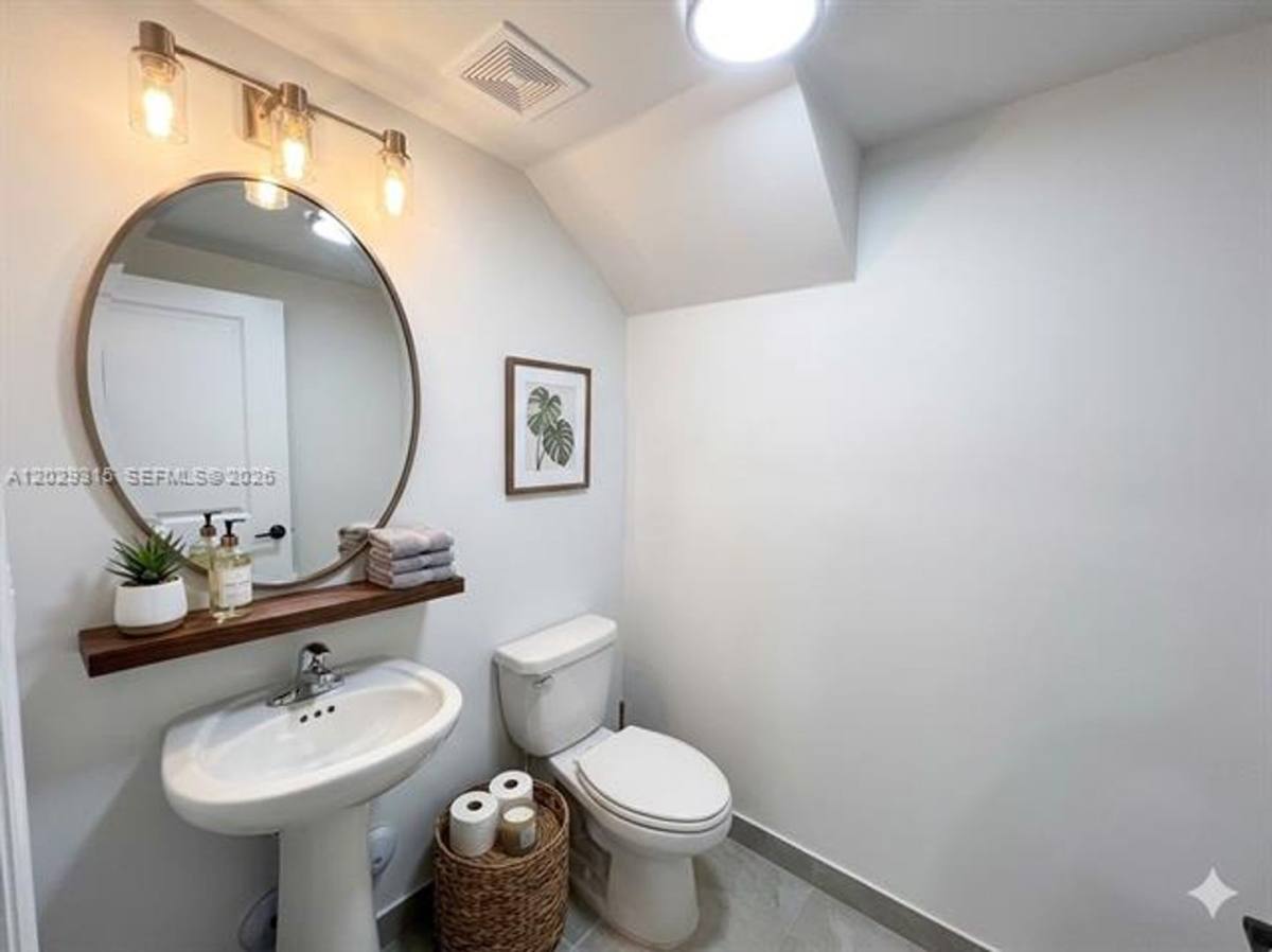 Townhouse for rent at 24600 SW 119th Place, Homestead, FL 33032