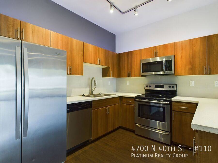Townhouse for rent at 4700 N 40th St #110, Phoenix, AZ 85018