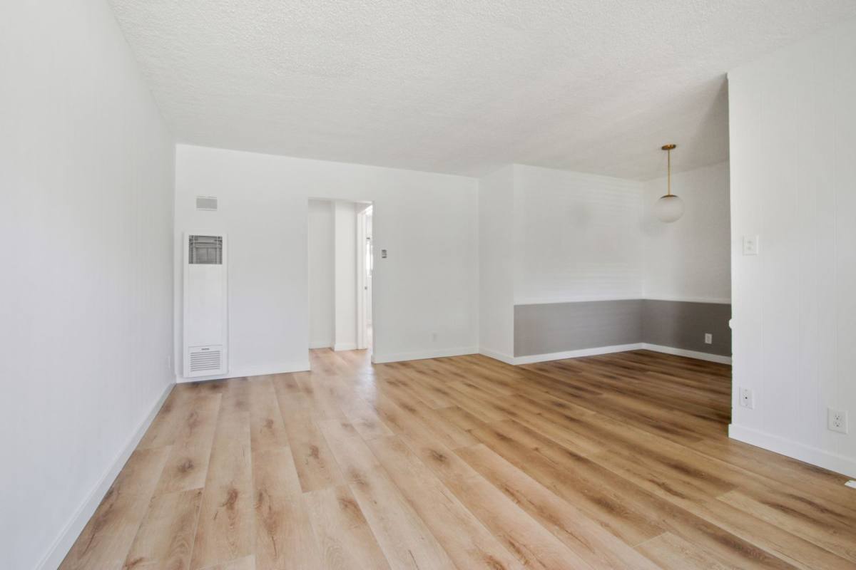 Apartment for rent at 11615 Darlington Ave, Los Angeles, CA 90049