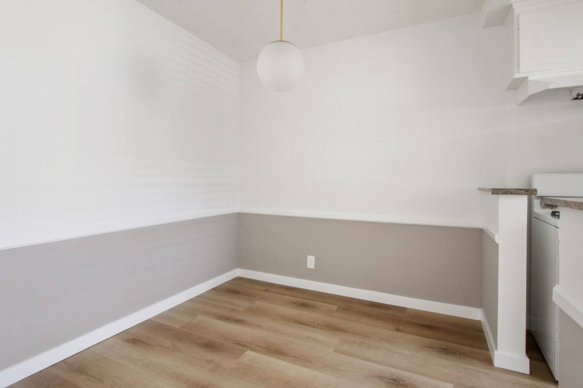 Apartment for rent at 11615 Darlington Ave, Los Angeles, CA 90049