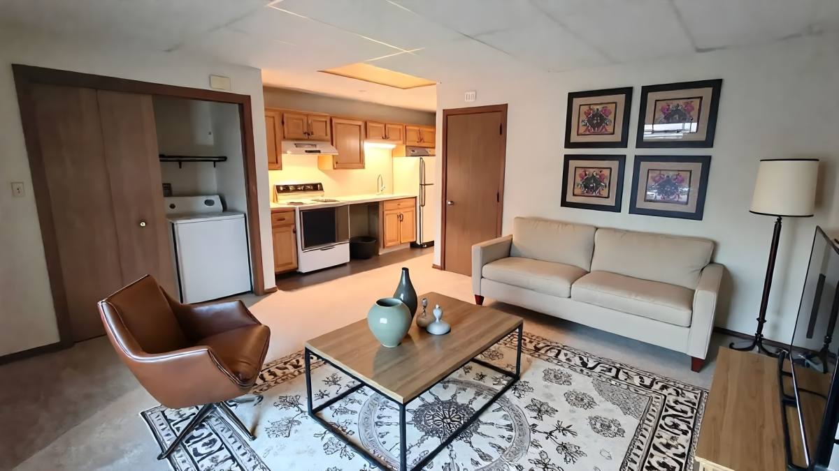 Apartment for rent at 110 E Hummelstown St, Elizabethtown, PA 17022