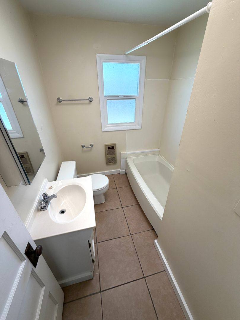 Apartment for rent at 1902 Harris St, Helena, MT 59601