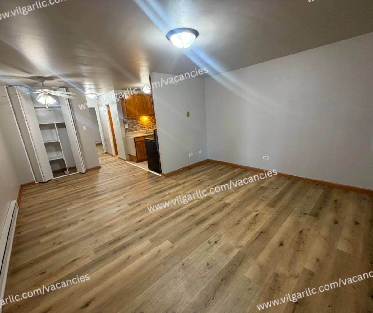 Condo for rent at 8841 Schneider, Highland, IN 46322