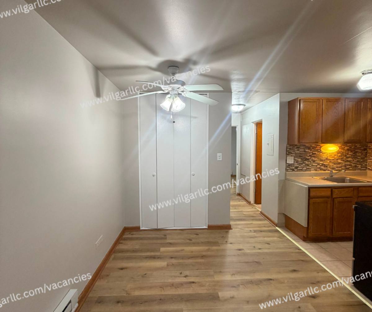 Condo for rent at 8841 Schneider, Highland, IN 46322