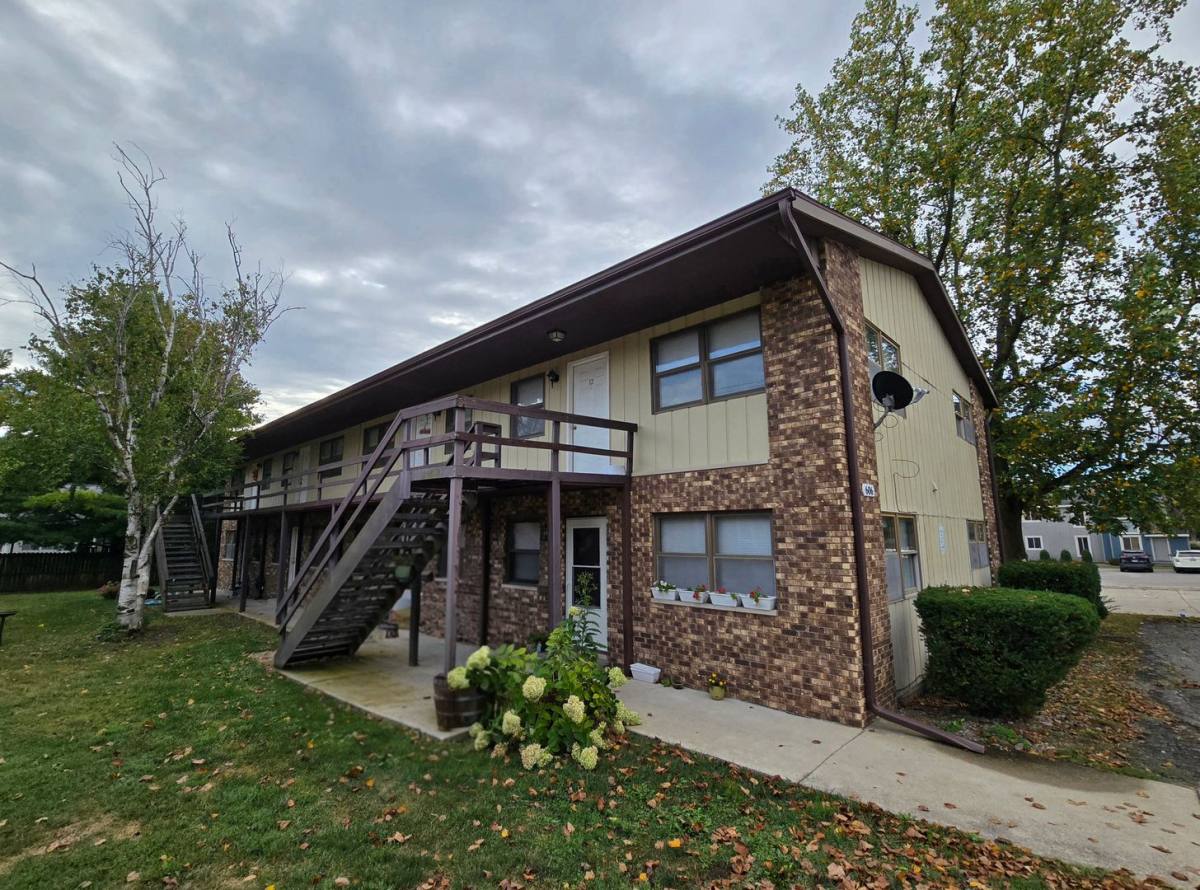 Apartment for rent at 602 606 S, Mattoon, IL 61938