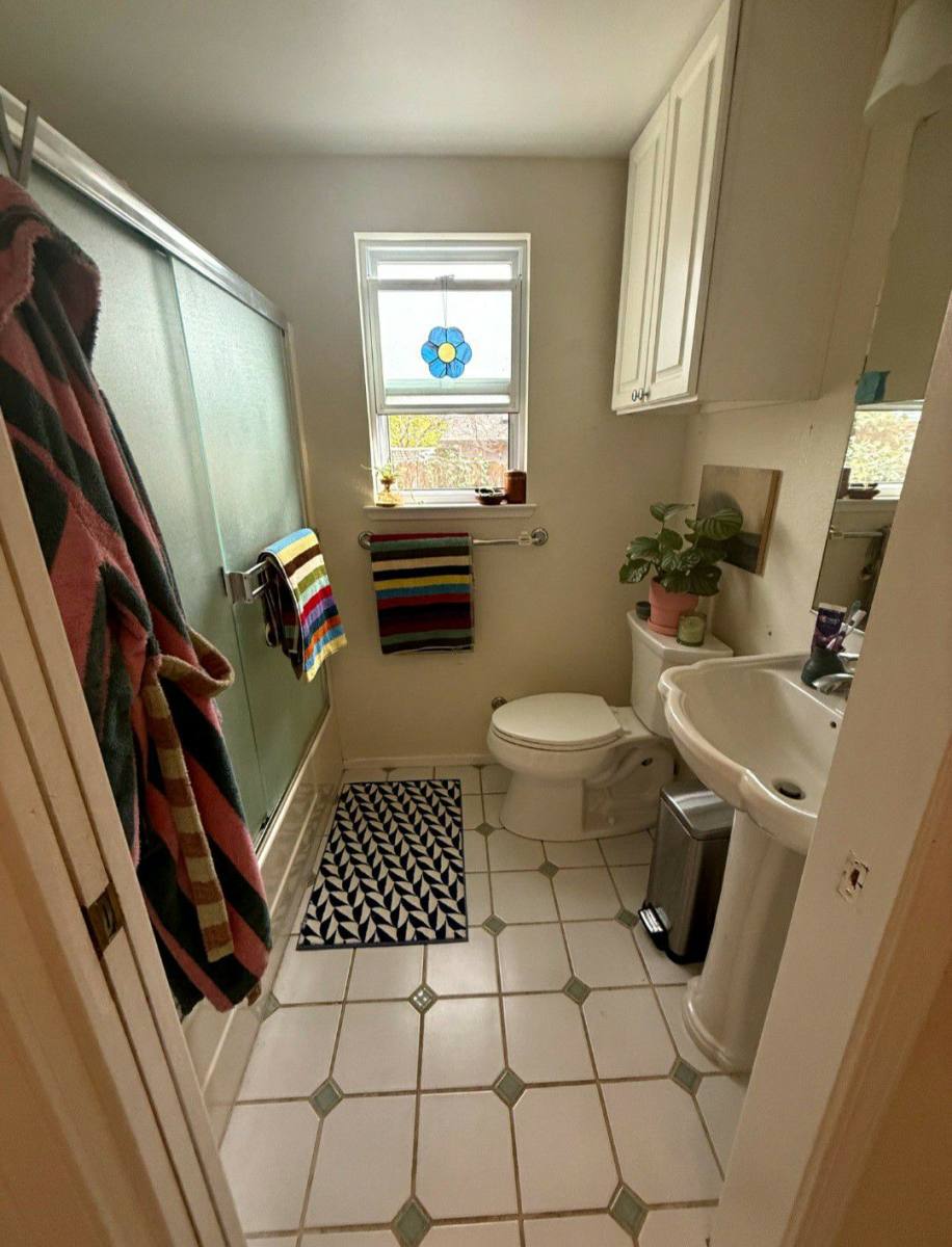 Apartment for rent at 126 Pine St, Santa Cruz, CA 95062