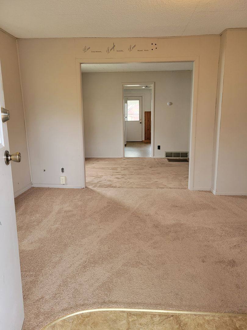 House for rent at 533 W Kinne St, Ellsworth, WI 54011
