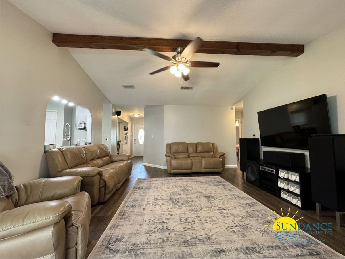 House for rent at 109 Long Pointe Dr, Mary Esther, FL 32569