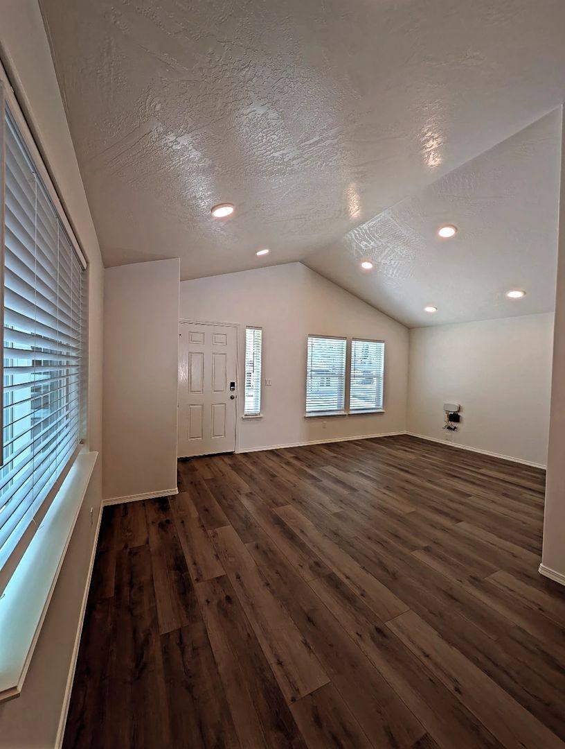 House for rent at 3683 S Quay St, Kennewick, WA 99338