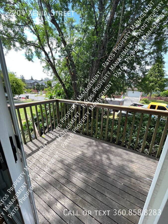 Apartment for rent at 2204 Xenia St, Bellingham, WA 98229