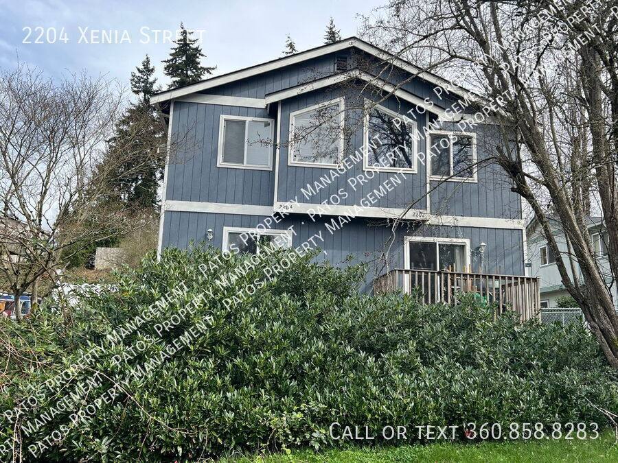 Apartment for rent at 2204 Xenia St, Bellingham, WA 98229