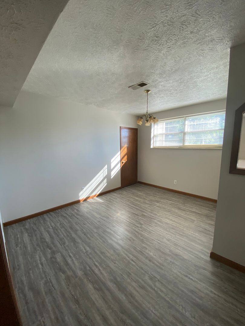 Apartment for rent at 906 Flanders Lane, Knoxville, TN 37919